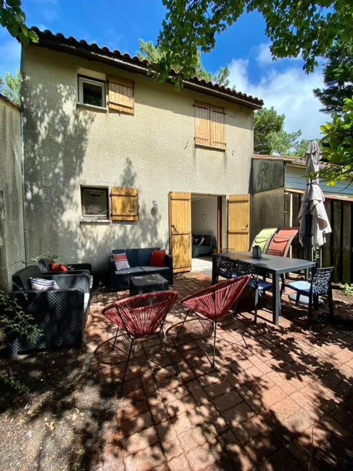 Agreable Maison Renovee Лаканау Екстериор снимка